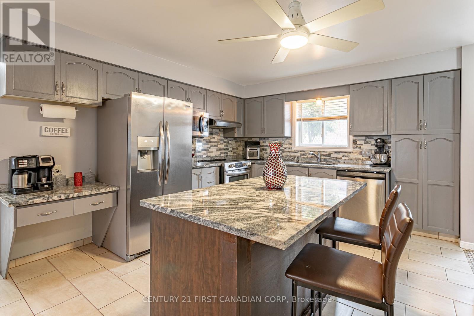 95 Josselyn Drive, London South (South X), Ontario  N6E 3V6 - Photo 10 - X12191828