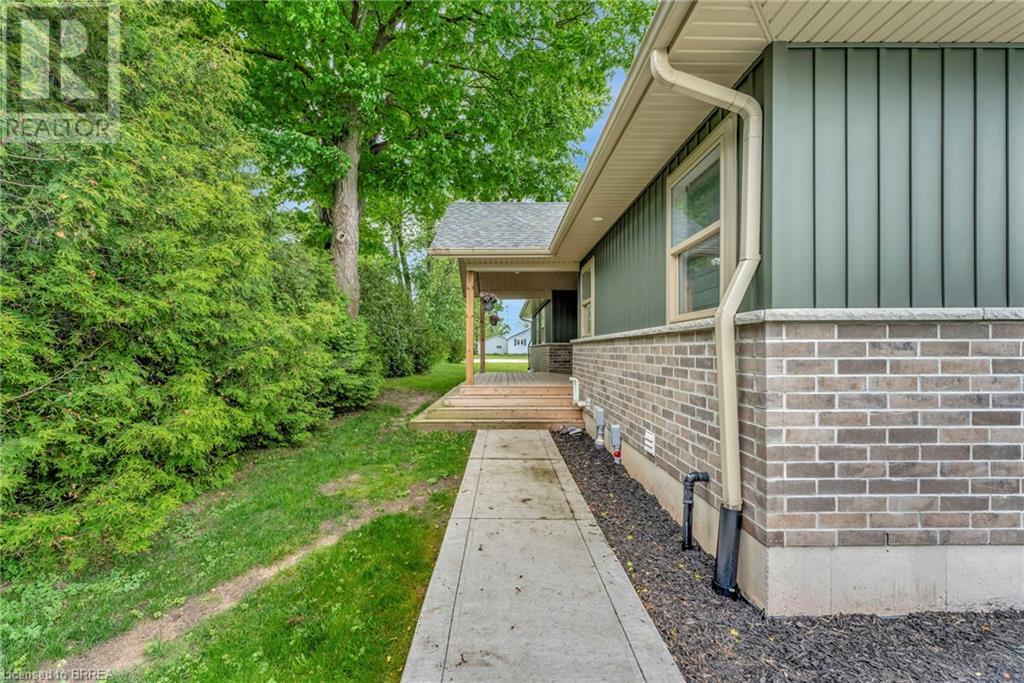 12 Albert Street, Langton, Ontario  N5V 2L8 - Photo 38 - 40734540