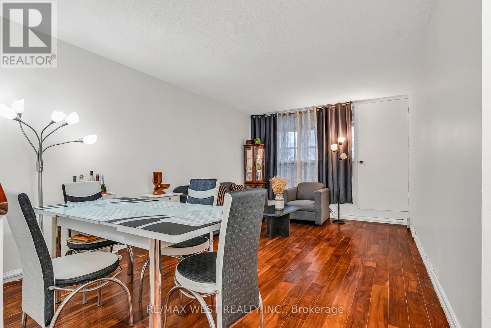 305 - 155 Leeward Glenway, Toronto (Flemingdon Park), Ontario  M3C 3E7 - Photo 14 - C12191650
