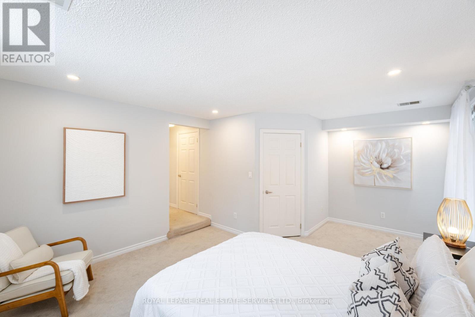 24a Massey Street, Toronto (Niagara), Ontario  M6J 3T7 - Photo 24 - C12191651