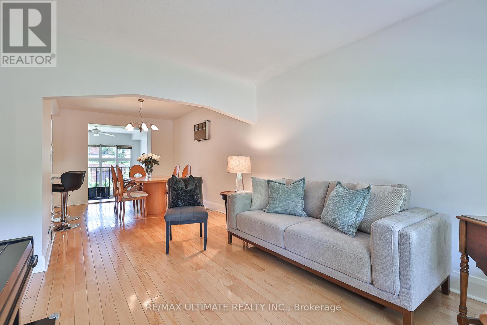 467 Hillsdale Avenue E, Toronto, Ontario  M4S 1V1 - Photo 3 - C12191684