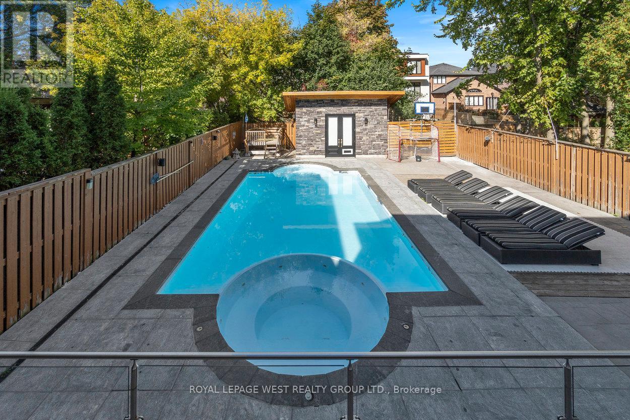 218 Cameron Avenue, Toronto, Ontario  M2N 1E7 - Photo 42 - C12191704