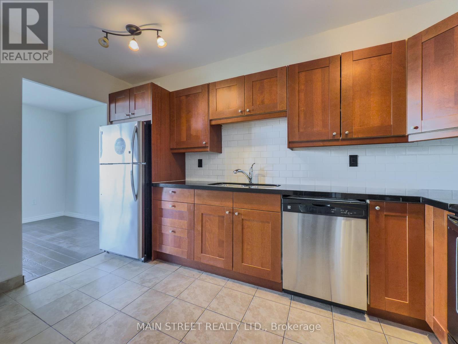 Ph15 - 177 Linus Road, Toronto, Ontario  M2J 4S5 - Photo 10 - C12191726