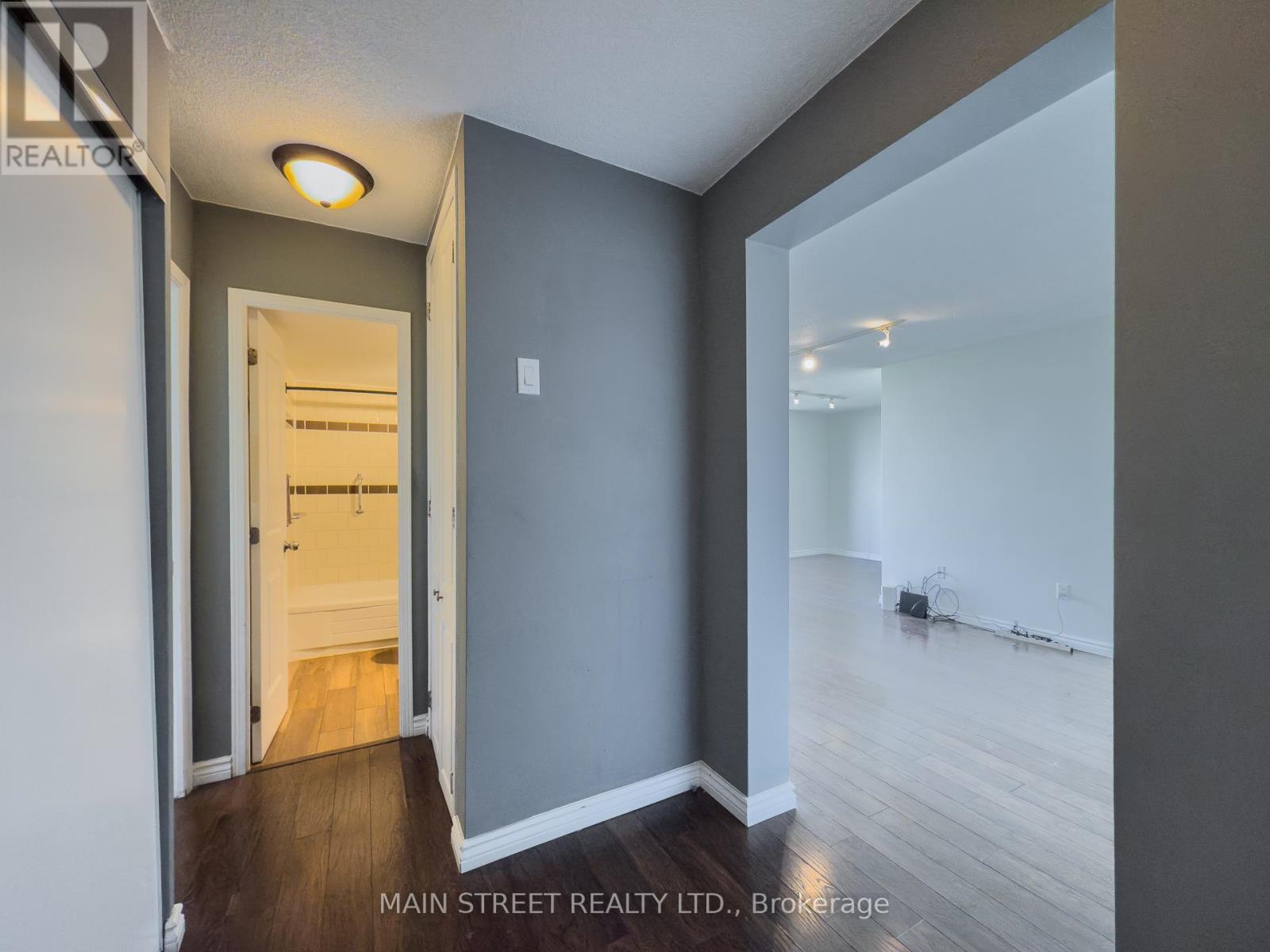 Ph15 - 177 Linus Road, Toronto, Ontario  M2J 4S5 - Photo 13 - C12191726