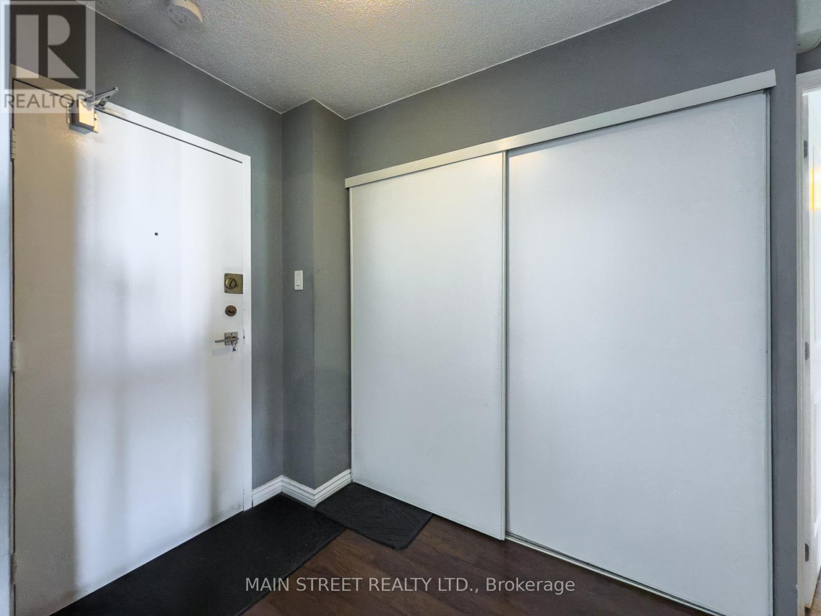 Ph15 - 177 Linus Road, Toronto, Ontario  M2J 4S5 - Photo 2 - C12191726