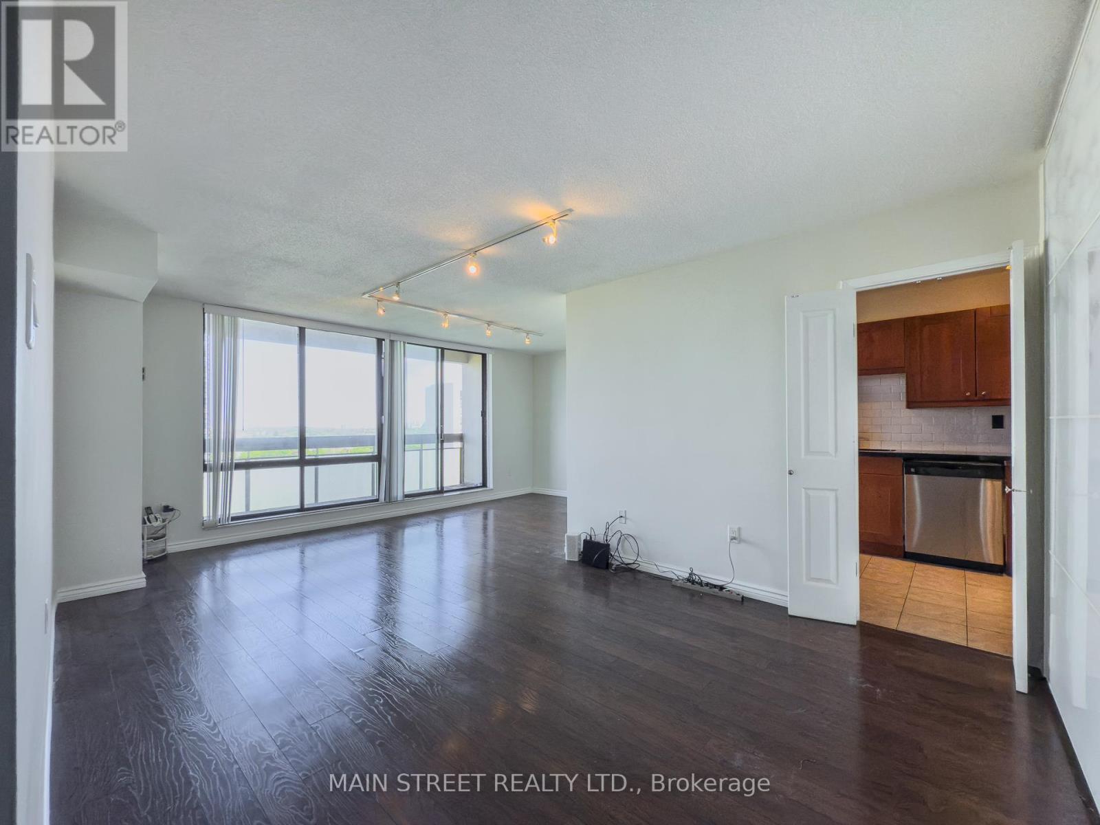 Ph15 - 177 Linus Road, Toronto (Don Valley Village), Ontario  M2J 4S5 - Photo 3 - C12191726