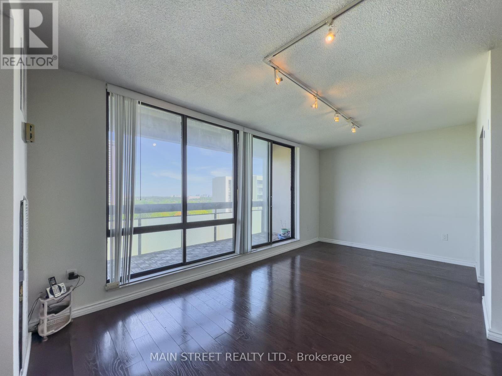 Ph15 - 177 Linus Road, Toronto, Ontario  M2J 4S5 - Photo 7 - C12191726