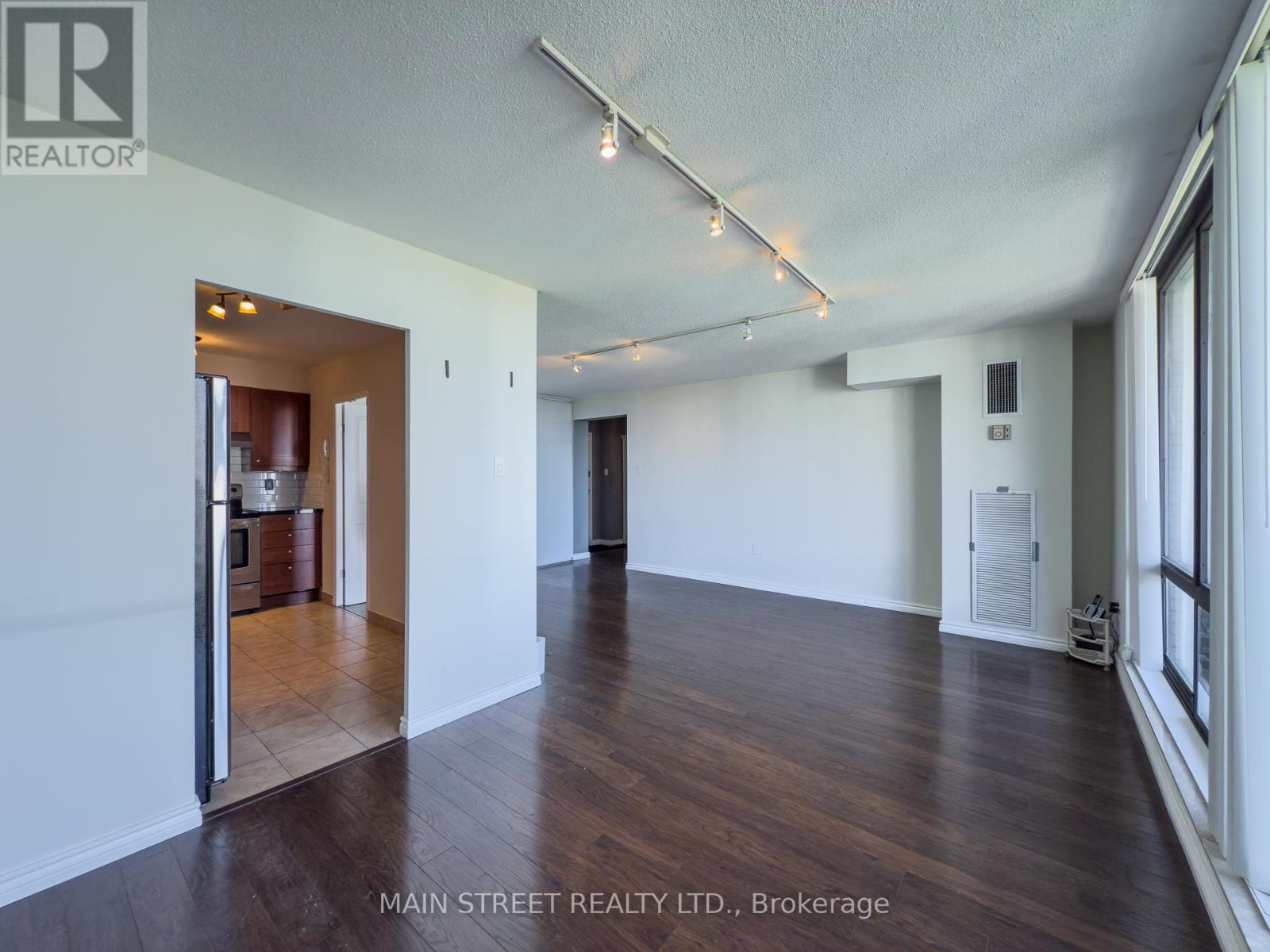 Ph15 - 177 Linus Road, Toronto (Don Valley Village), Ontario  M2J 4S5 - Photo 9 - C12191726