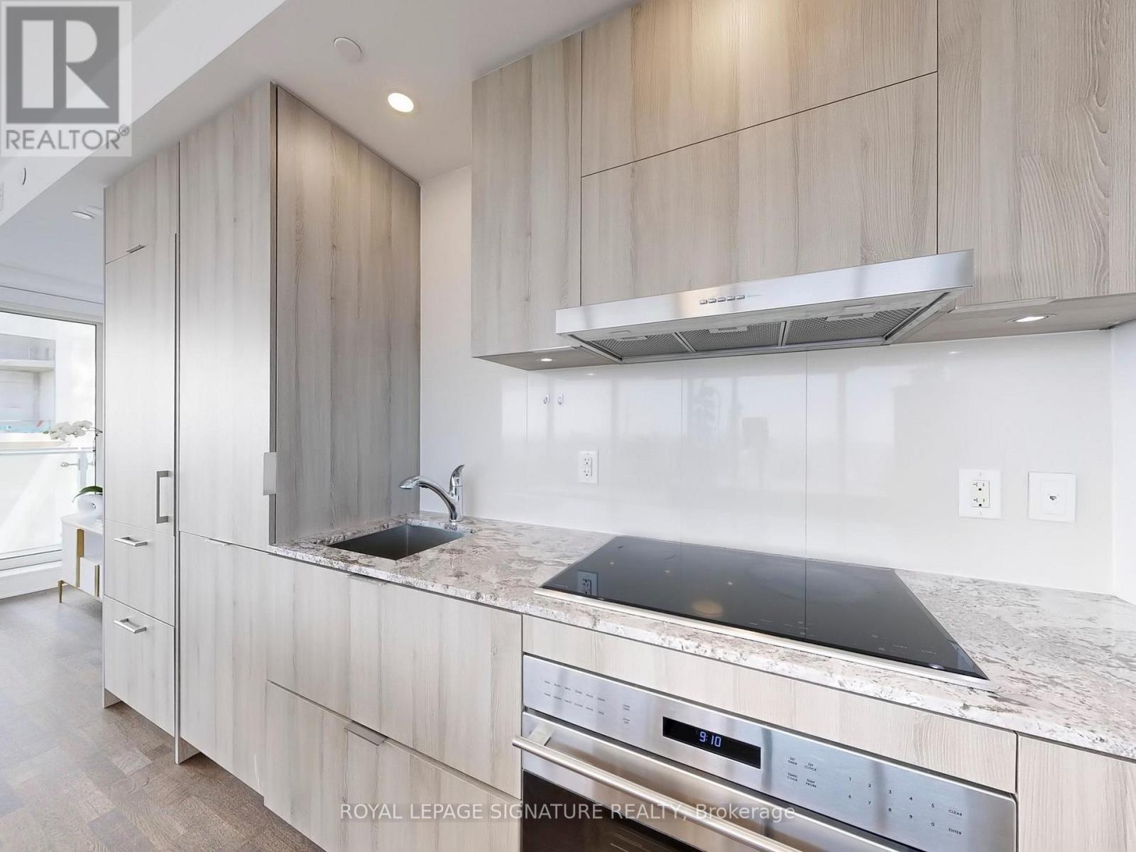 6106 - 1 Bloor Street E, Toronto, Ontario  M4W 1A9 - Photo 20 - C12191735