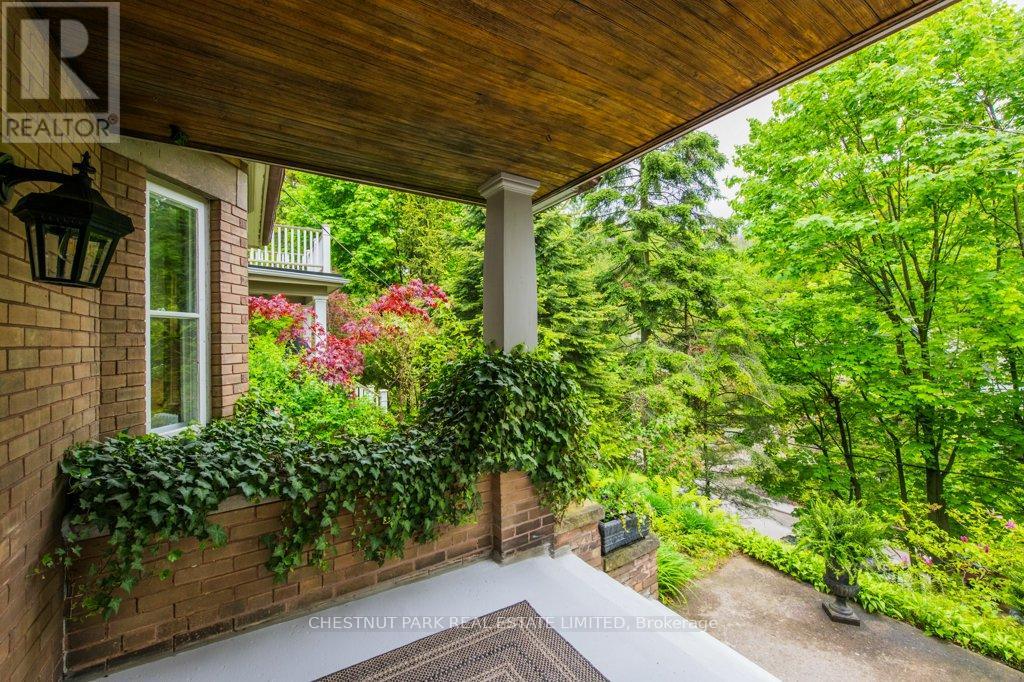 100 Neville Park Boulevard, Toronto, Ontario  M4E 3P8 - Photo 22 - E12191675