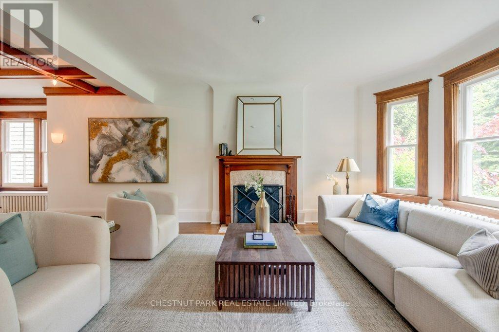 100 Neville Park Boulevard, Toronto, Ontario  M4E 3P8 - Photo 4 - E12191675