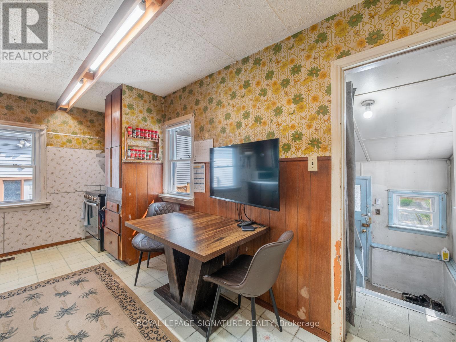 81 Laurel Avenue, Toronto (Kennedy Park), Ontario  M1K 3J7 - Photo 13 - E12191717
