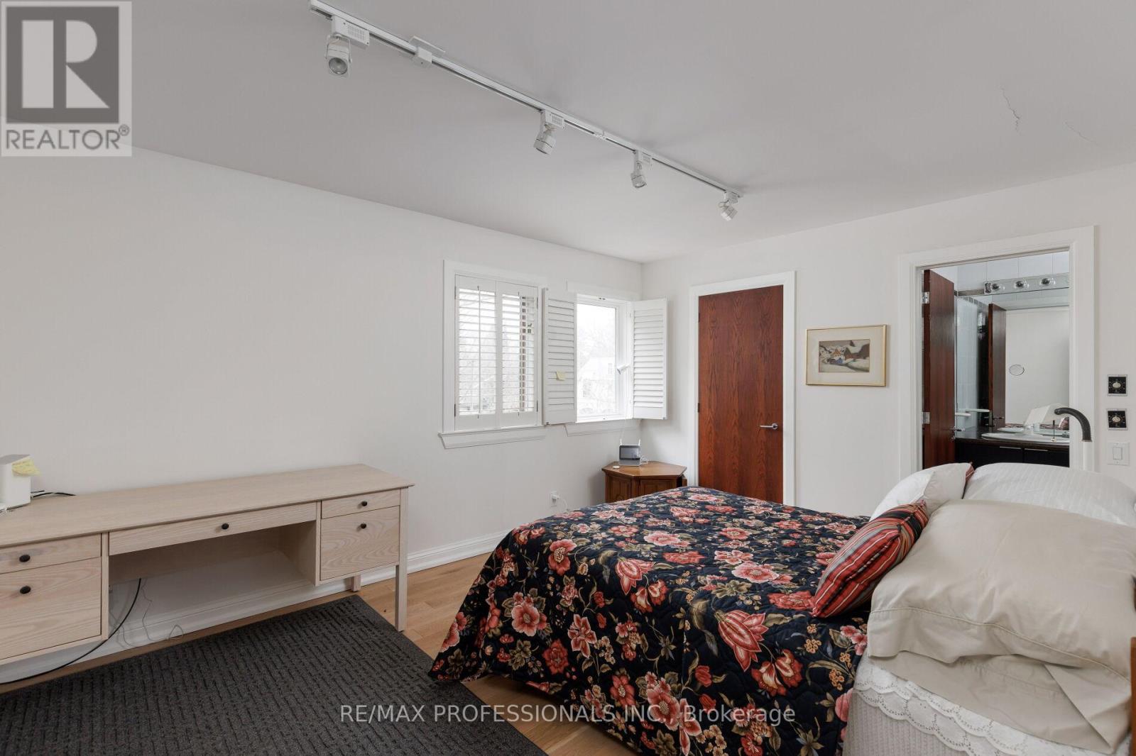 6a Edenbrook Hill, Toronto, Ontario  M9A 3Z6 - Photo 22 - W12098793