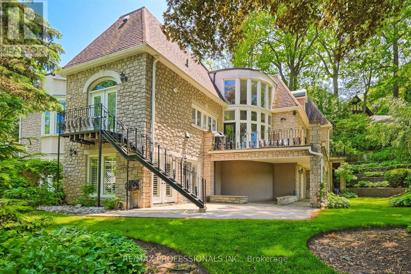 6a Edenbrook Hill, Toronto, Ontario  M9A 3Z6 - Photo 42 - W12098793