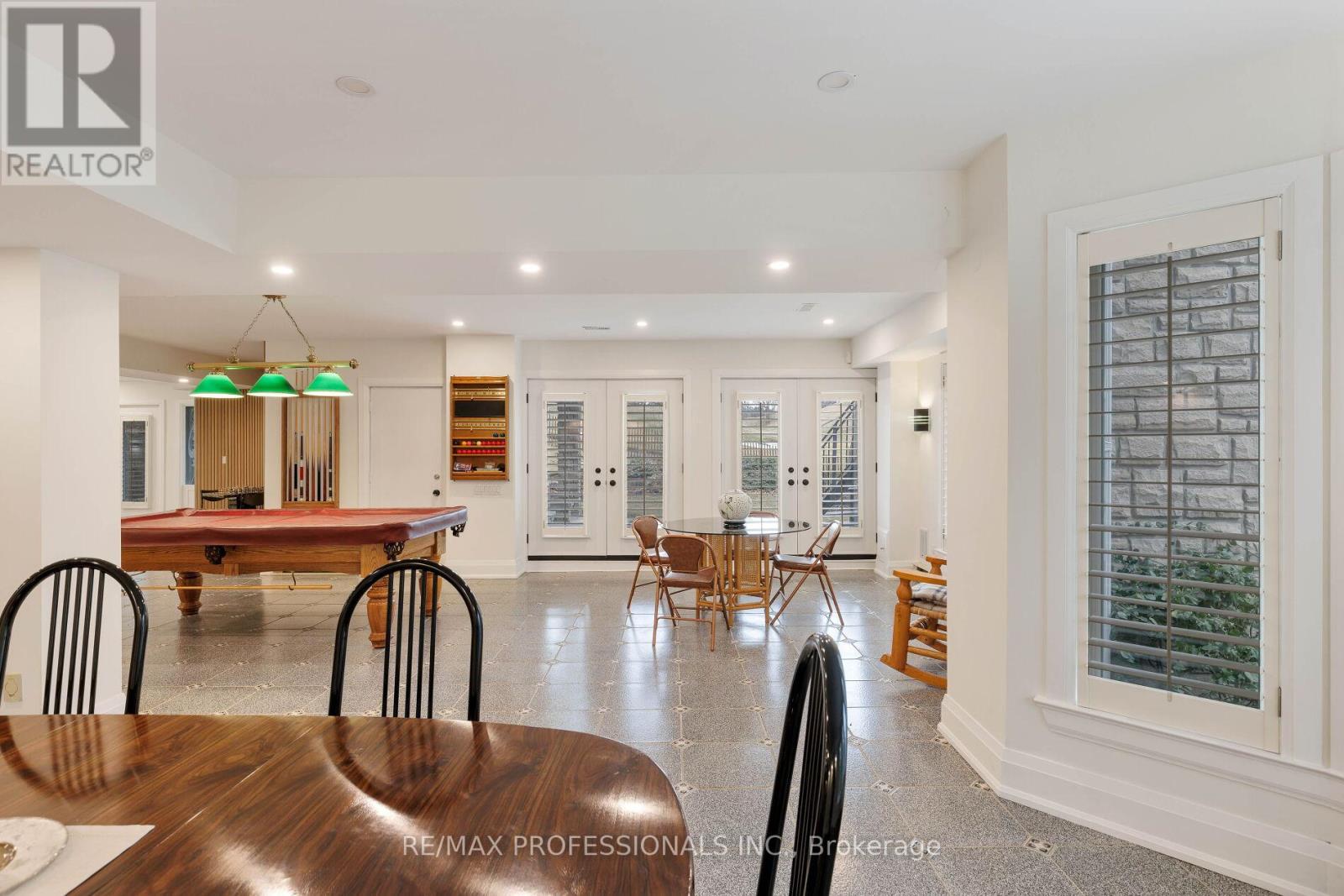 6a Edenbrook Hill, Toronto (Edenbridge-Humber Valley), Ontario  M9A 3Z6 - Photo 32 - W12098793