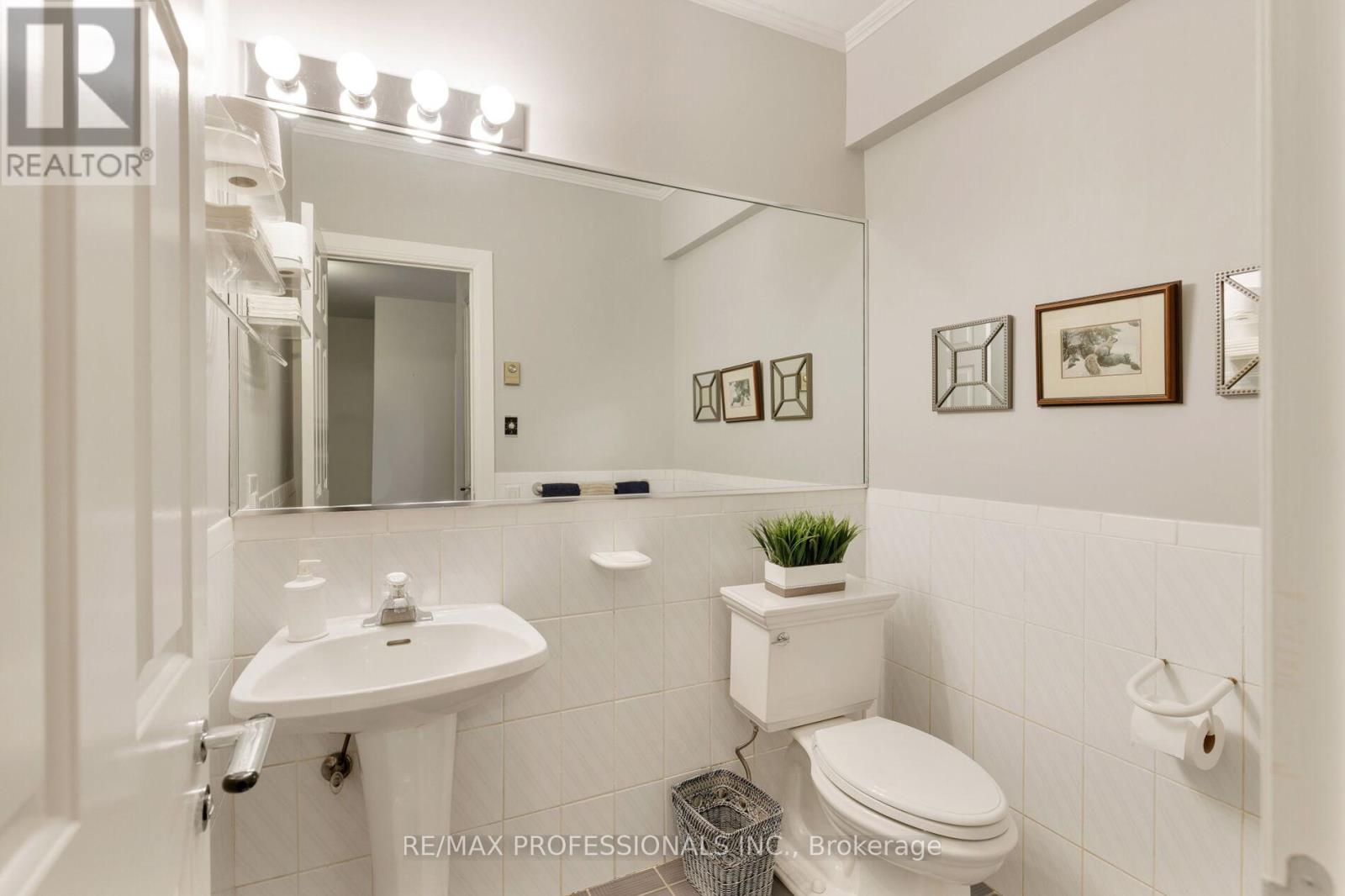 6a Edenbrook Hill, Toronto, Ontario  M9A 3Z6 - Photo 36 - W12098793