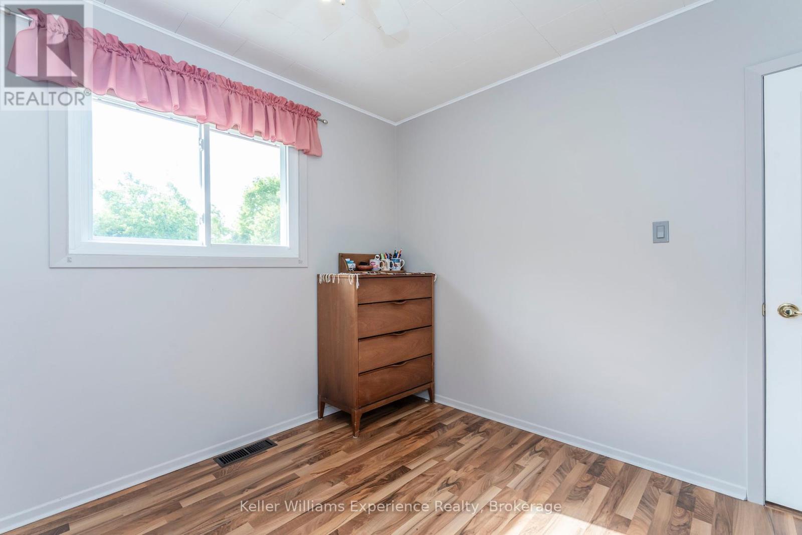 450 Concession 11 Road E, Tiny, Ontario  L0L 2J0 - Photo 19 - S12191784
