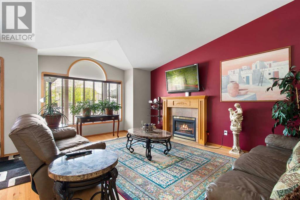 76 Reichley Street, Red Deer, Alberta  T4P 3S3 - Photo 6 - A2226774
