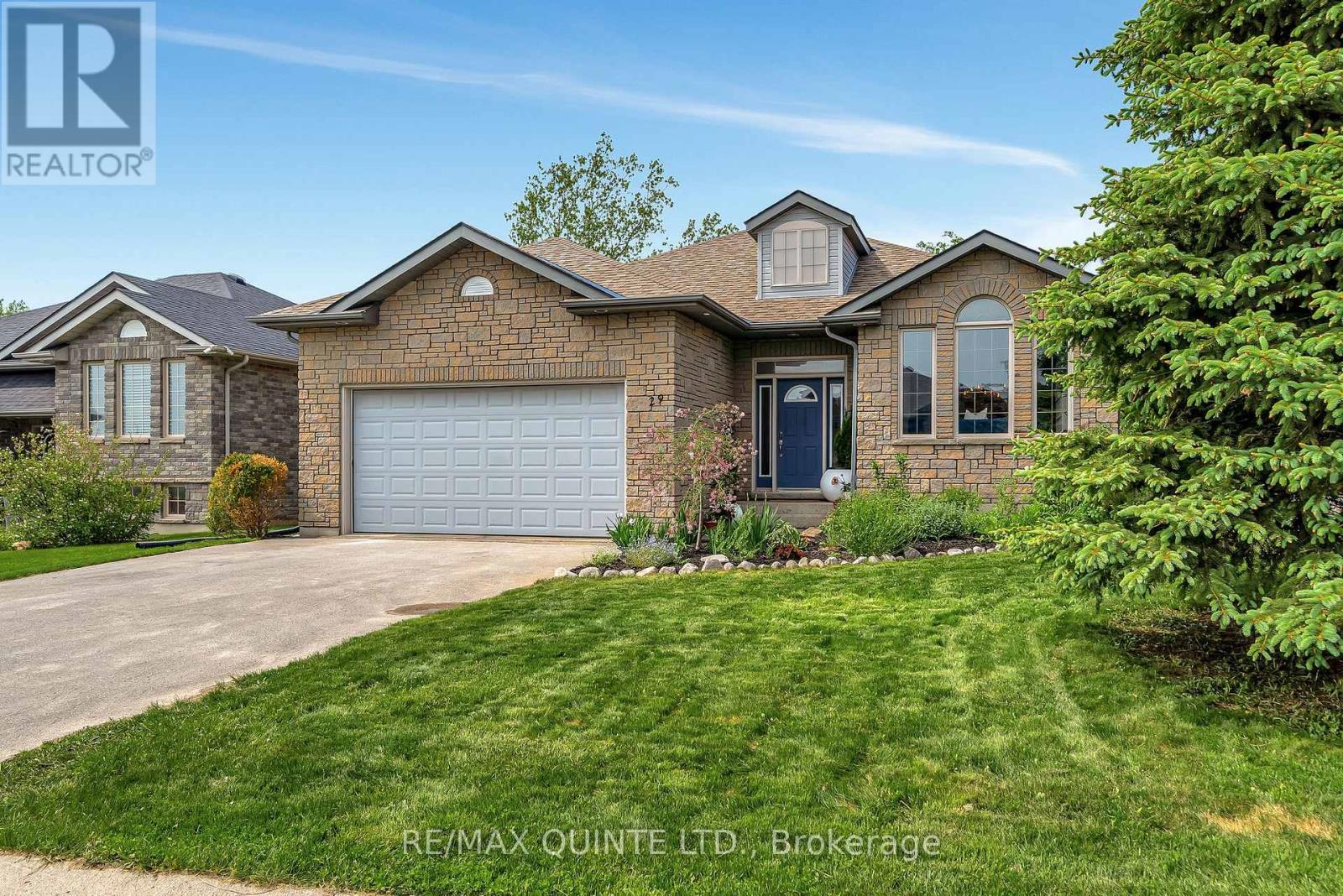 Property at 29 NORTHVIEW LANE image 1