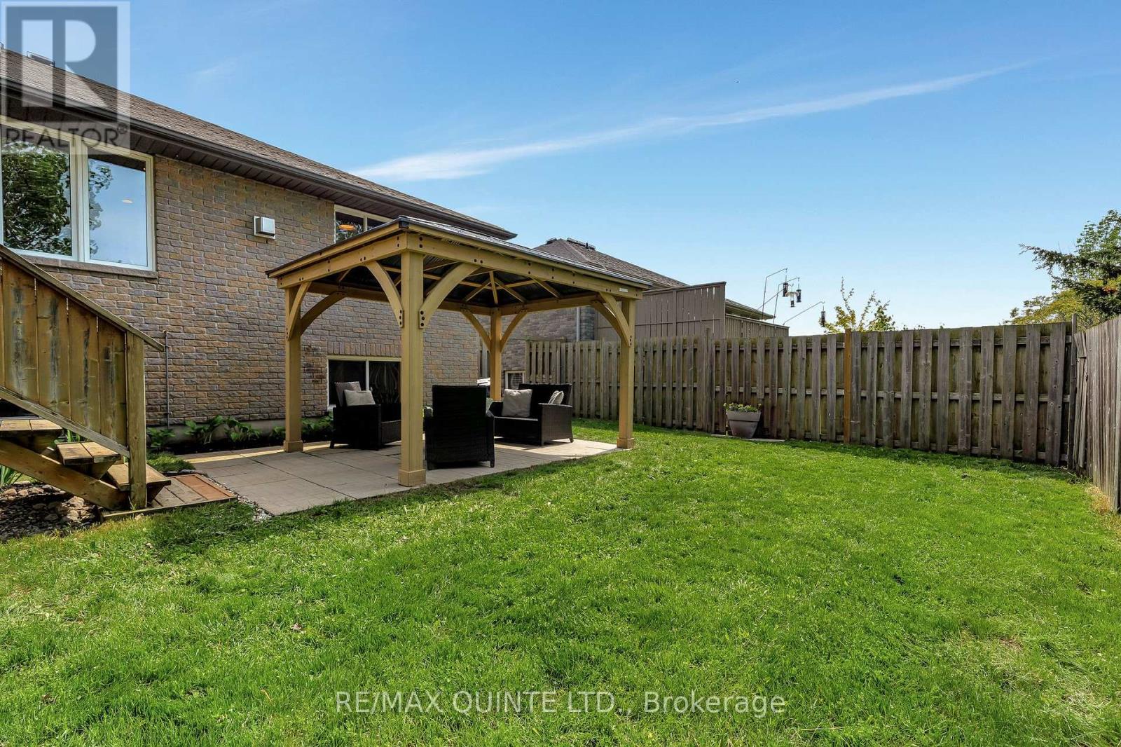 29 Northview Lane, Quinte West, Ontario  K8V 6X6 - Photo 40 - X12191932