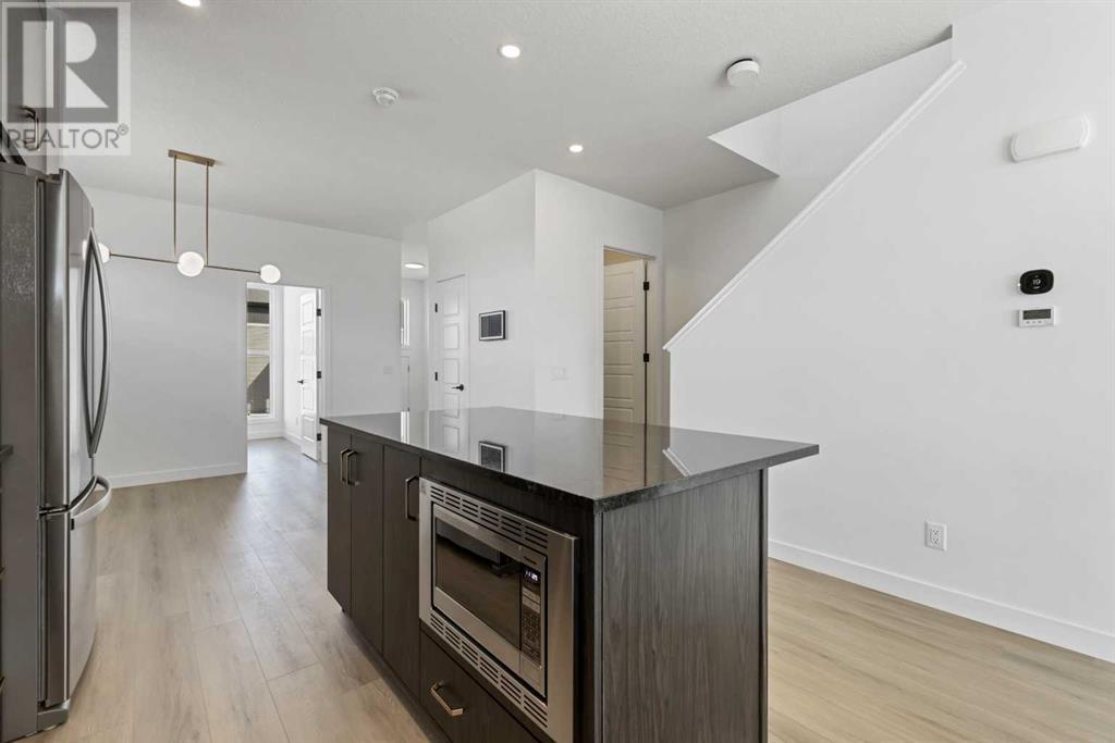 Property at 39 Sugarsnap Avenue SE image 4