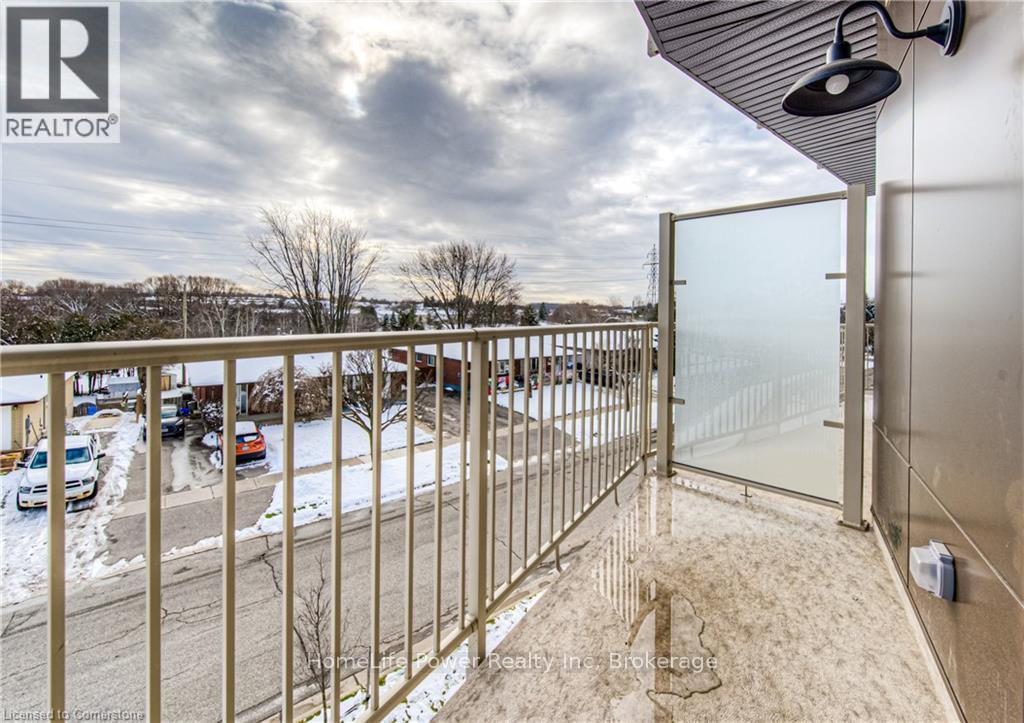219 - 301 Westmount Road W, Kitchener, Ontario  N2M 5M9 - Photo 17 - X12191788