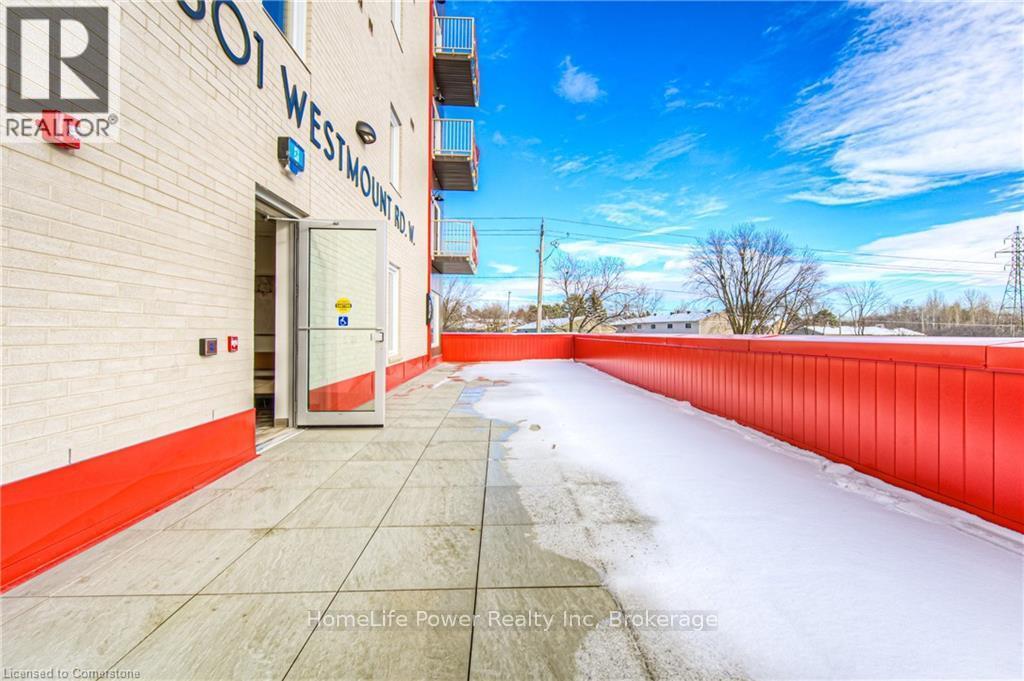 219 - 301 Westmount Road W, Kitchener, Ontario  N2M 5M9 - Photo 34 - X12191788