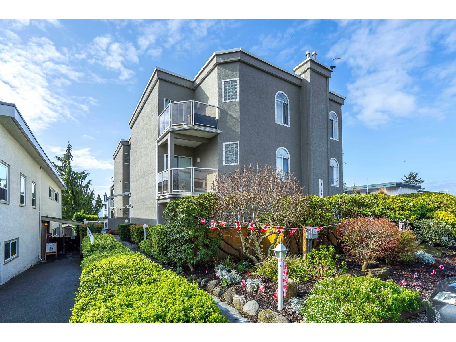 301 15130 Prospect Avenue, White Rock, British Columbia  V4B 2B9 - Photo 25 - R2988518