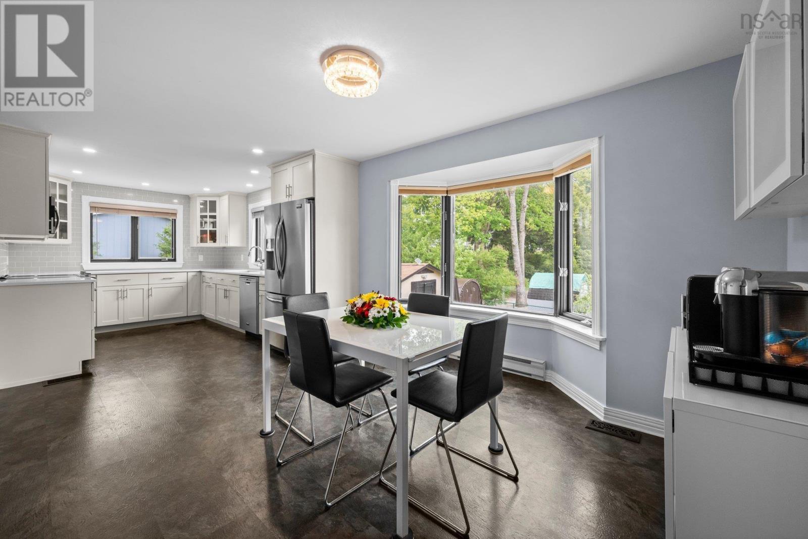 28 Macneil Drive, Bridgewater, Nova Scotia  B4V 3Y8 - Photo 9 - 202513232