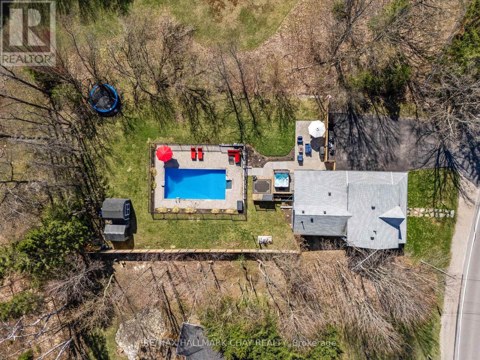 4539 Penetanguishene Road, Springwater, Ontario  L0L 1V0 - Photo 48 - S12191670