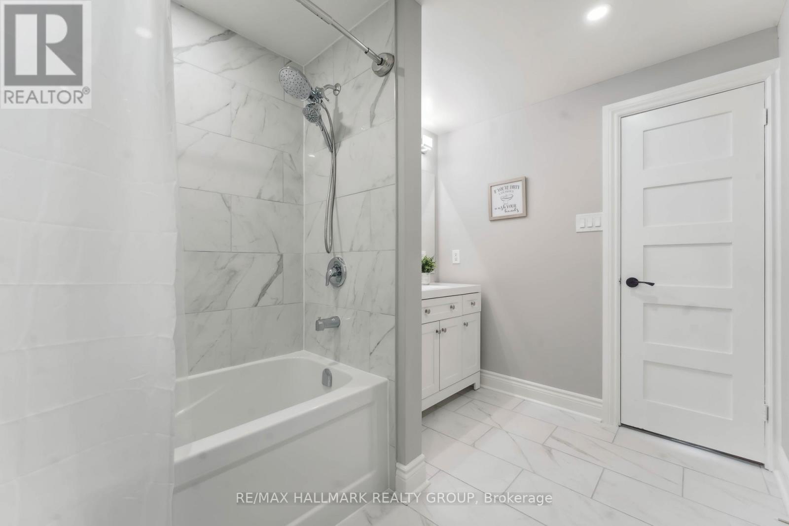 2103 Delmar Drive, Ottawa, Ontario  K1H 5P6 - Photo 22 - X12191815
