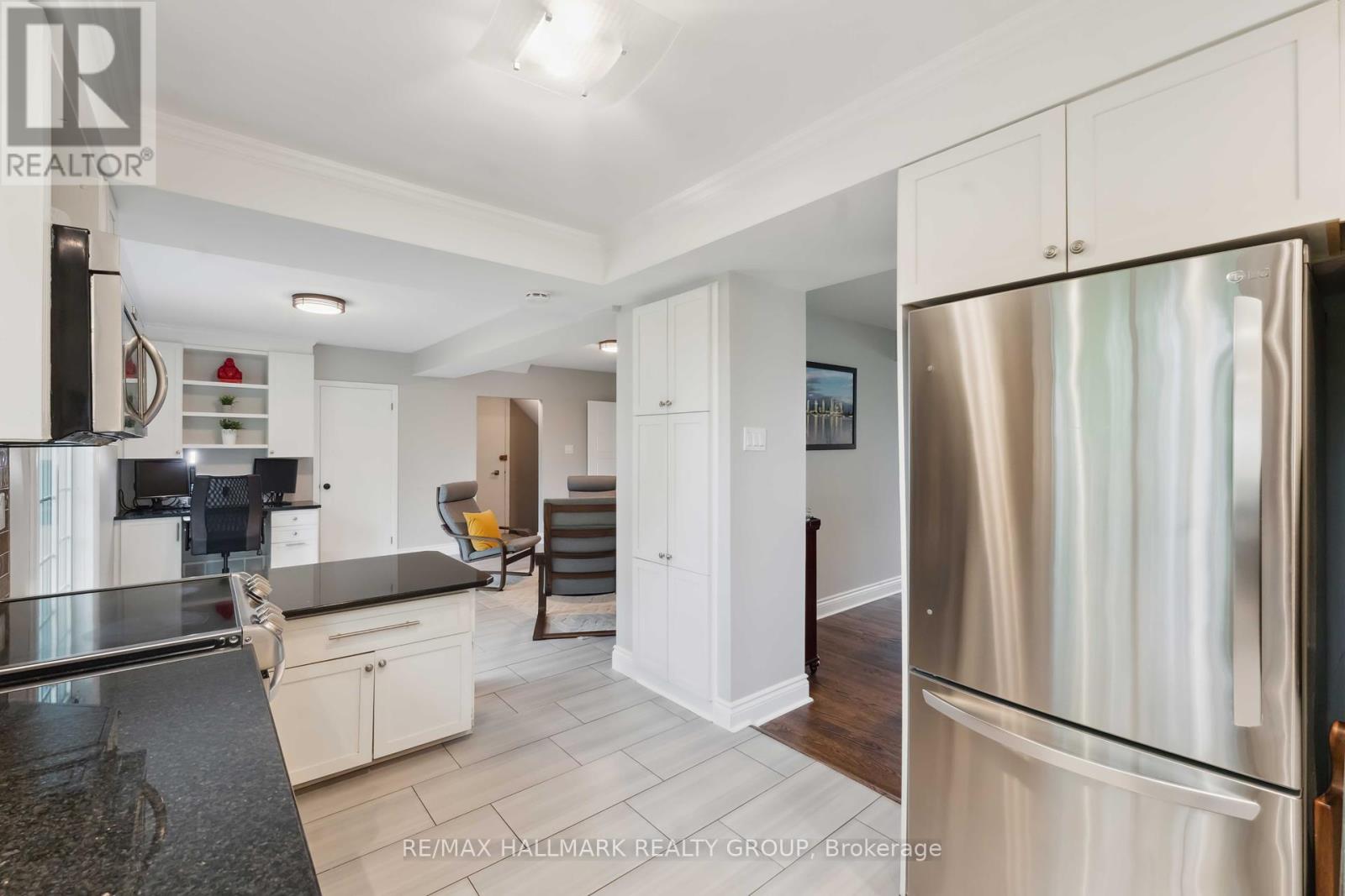 2103 Delmar Drive, Ottawa, Ontario  K1H 5P6 - Photo 9 - X12191815