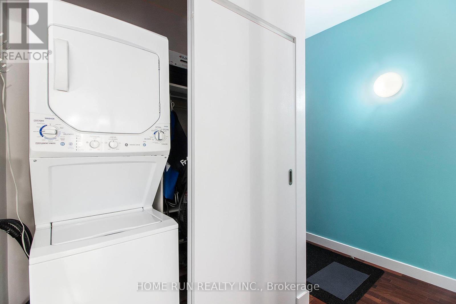 202 - 383 Cumberland Street, Ottawa, Ontario  K1N 1J7 - Photo 16 - X12191910