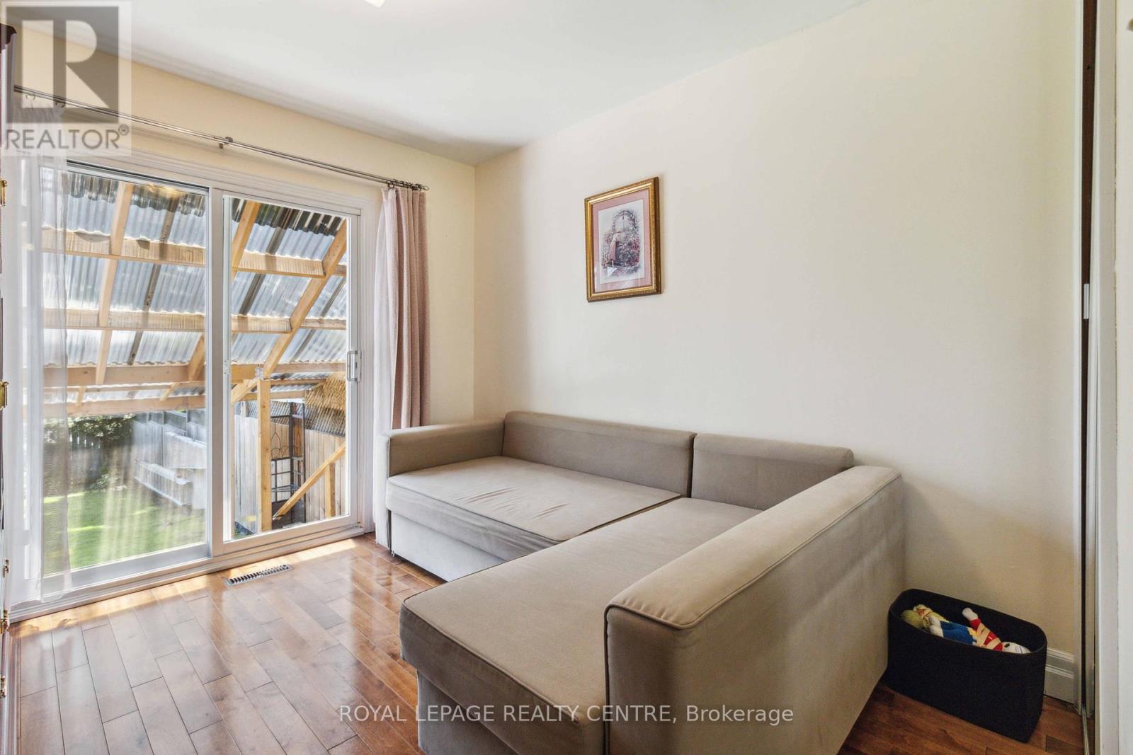 504 Galedowns Court, Mississauga (Mississauga Valleys), Ontario  L5A 3H9 - Photo 17 - W12191691