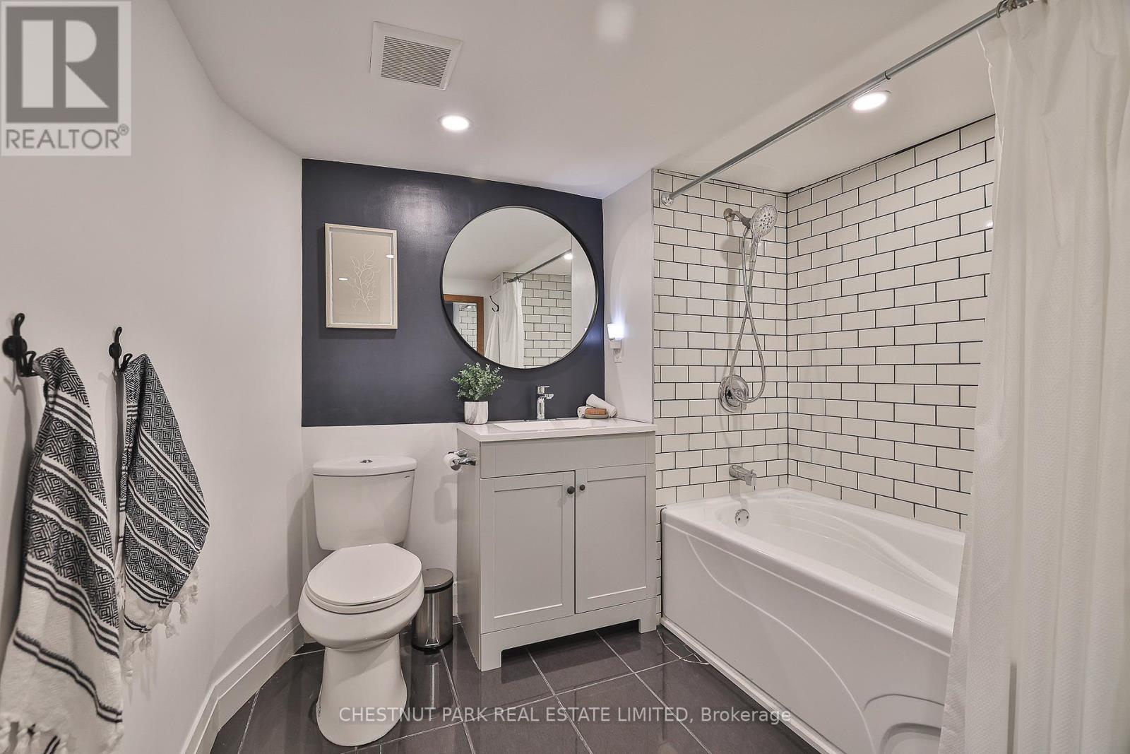 56 Pendrith Street, Toronto, Ontario  M6G 1R7 - Photo 23 - W12191703