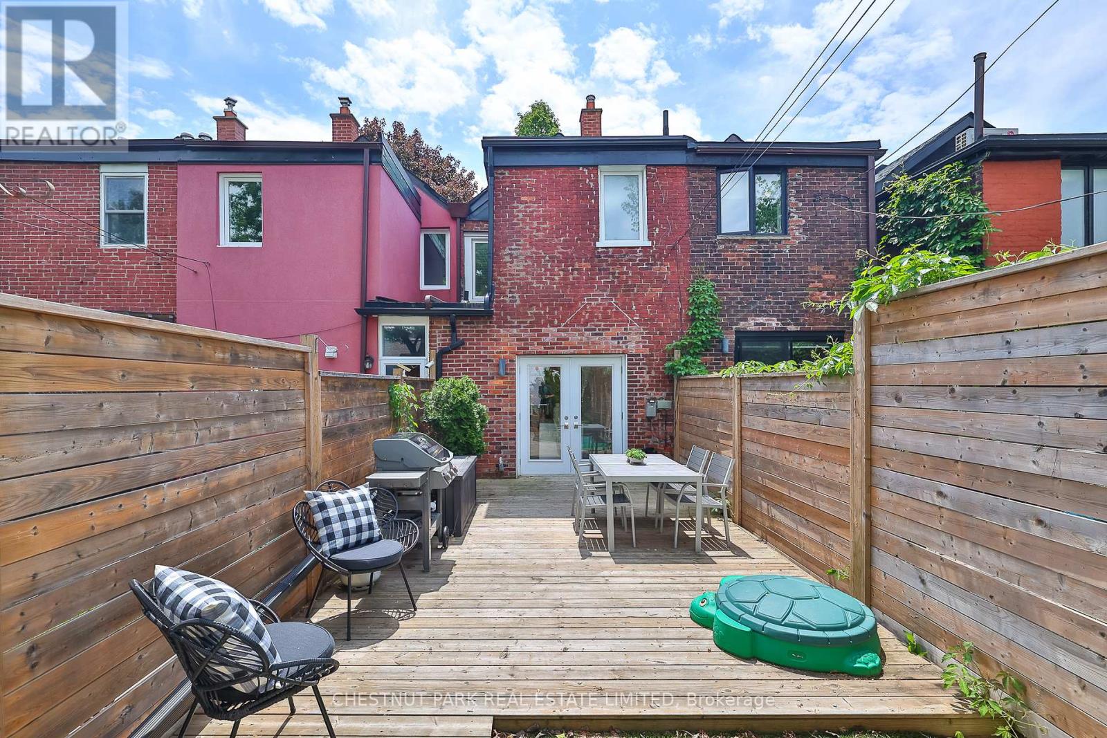 56 Pendrith Street, Toronto, Ontario  M6G 1R7 - Photo 29 - W12191703