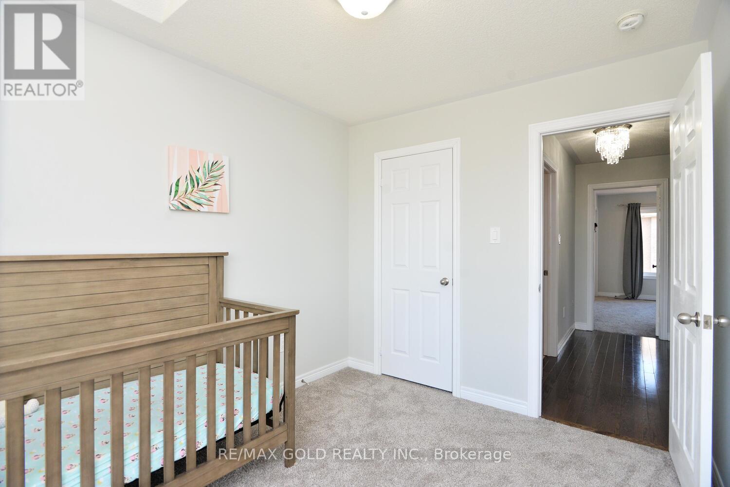 22 Cloudburst Road, Brampton, Ontario  L7A 0B5 - Photo 15 - W12191747