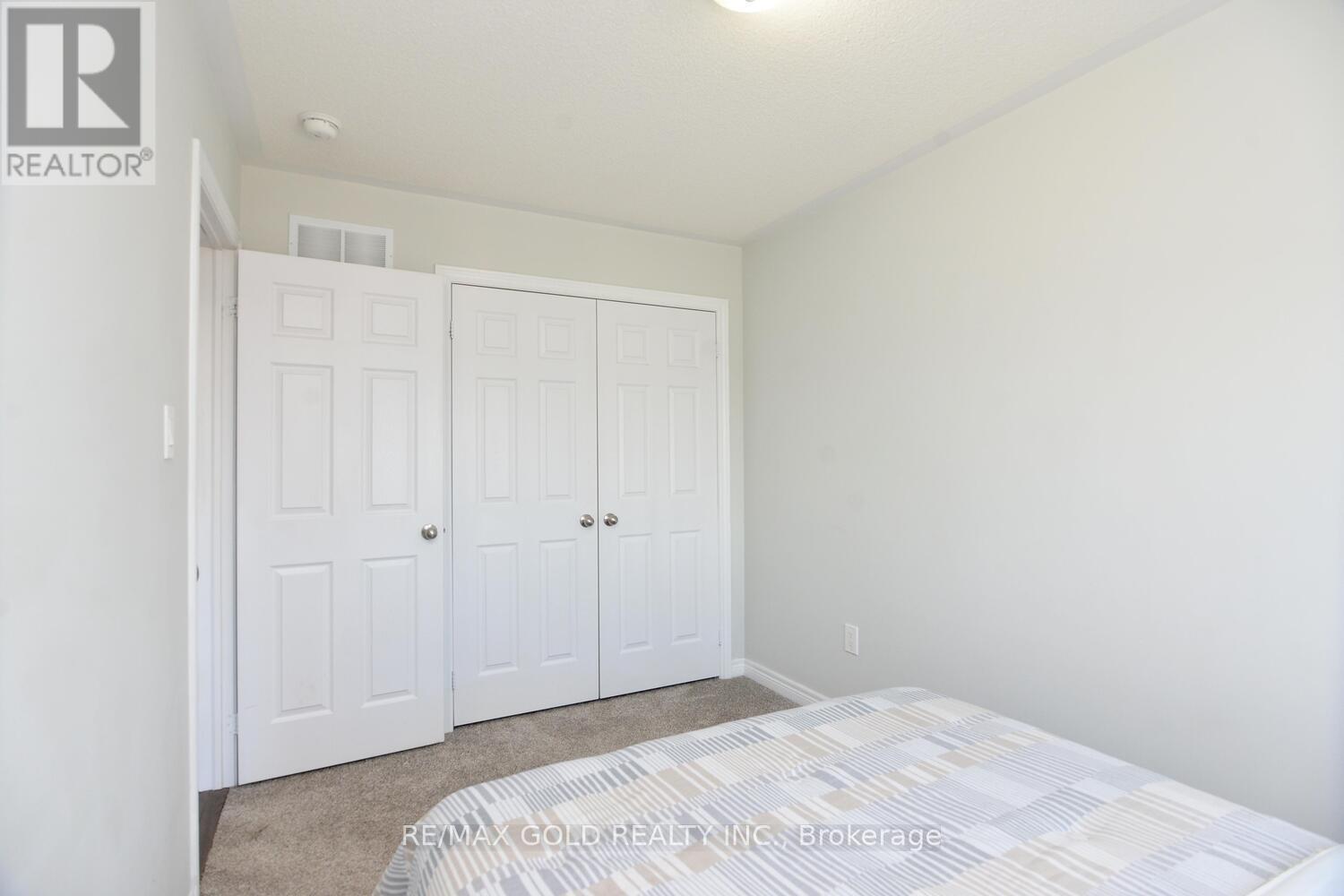 22 Cloudburst Road, Brampton, Ontario  L7A 0B5 - Photo 17 - W12191747