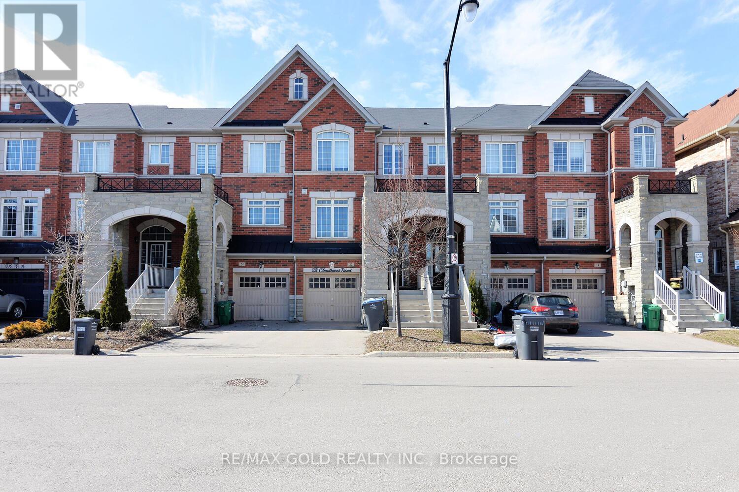 22 Cloudburst Road, Brampton, Ontario  L7A 0B5 - Photo 2 - W12191747