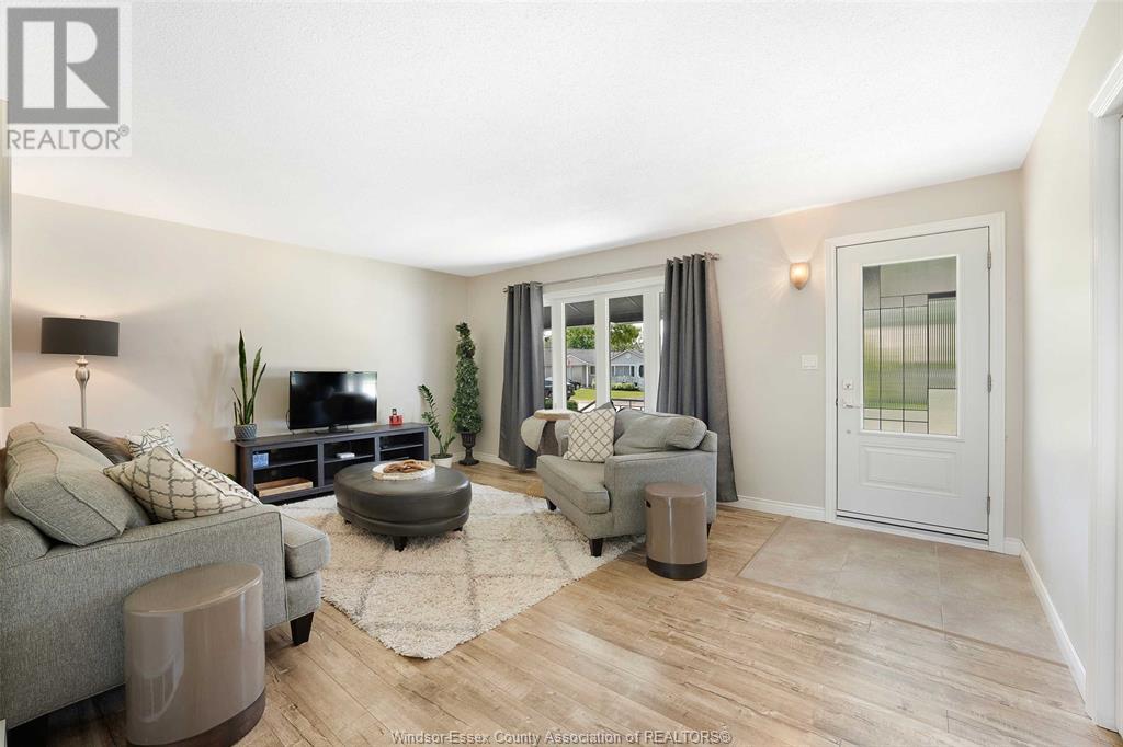 165 Thomas Street, Essex, Ontario  N8M 2G2 - Photo 7 - 25013923