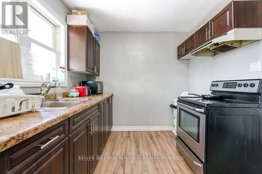1204-1206 Caswell Crescent, Cornwall, Ontario  K6J 4V6 - Photo 14 - X12189667