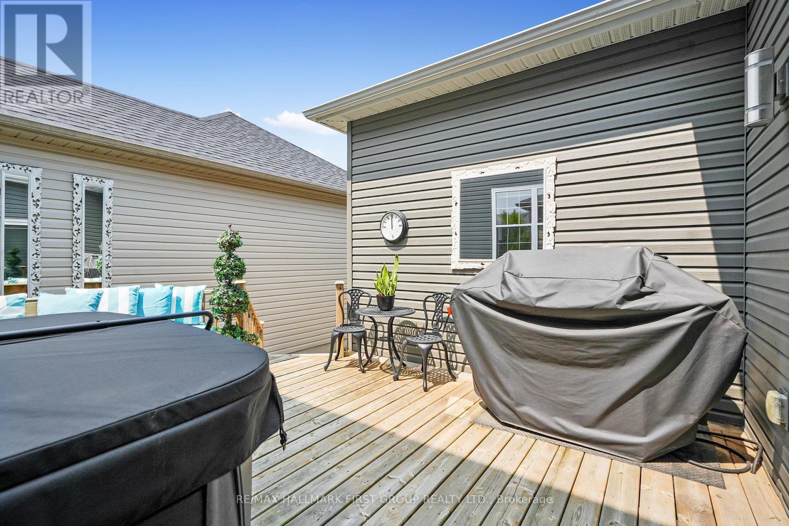 14 Maple Boulevard, Port Hope, Ontario  L1A 0C1 - Photo 41 - X12191695