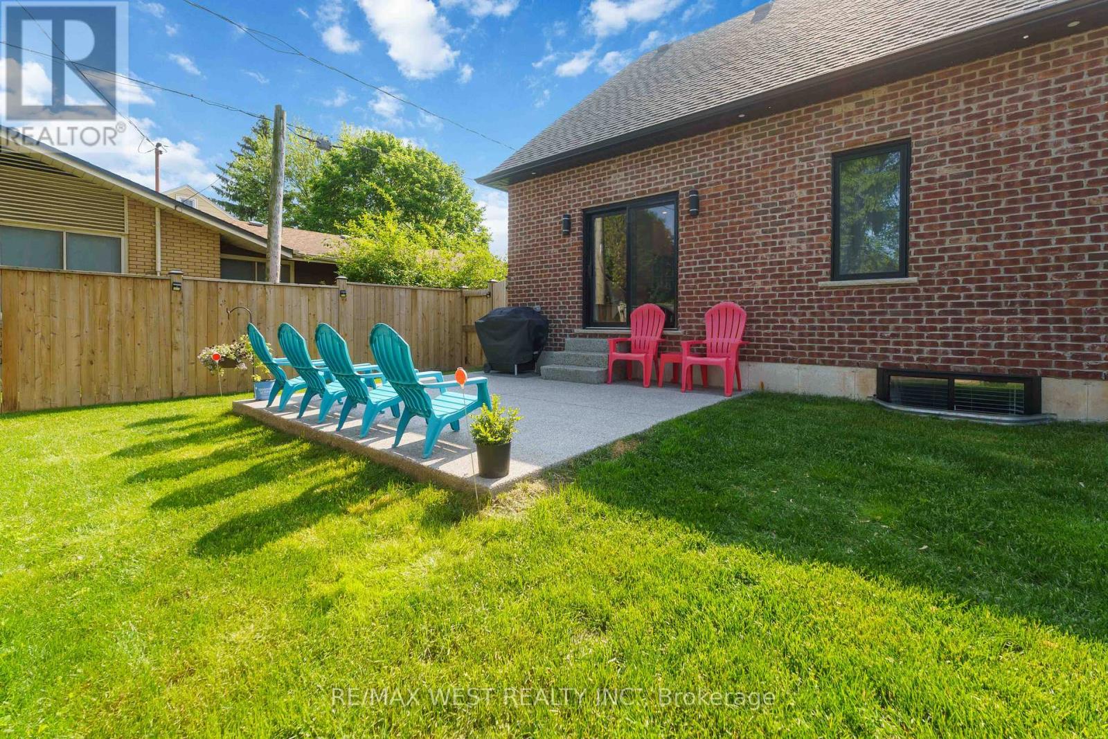 14 Charlotte Court, Welland, Ontario  L3C 1P5 - Photo 43 - X12191720