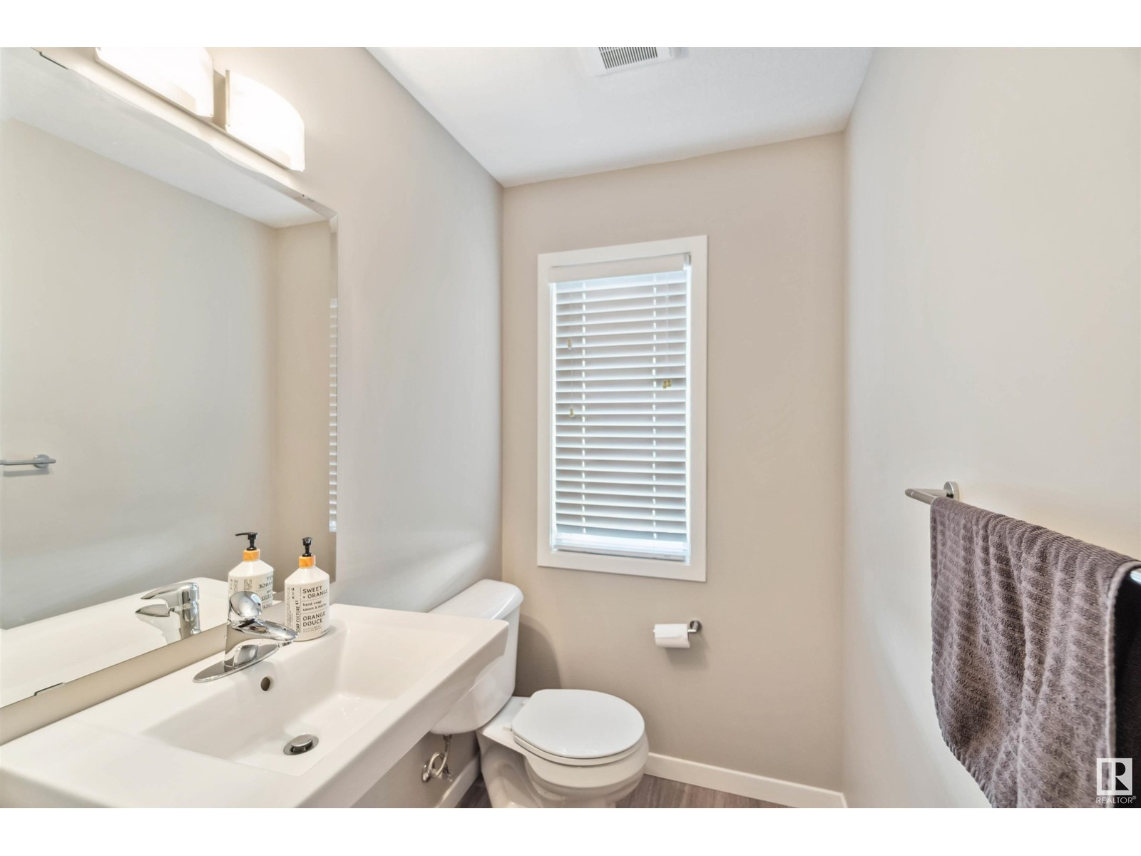 #4 320 Secord Bv Nw, Edmonton, Alberta  T5T 7E8 - Photo 24 - E4422422