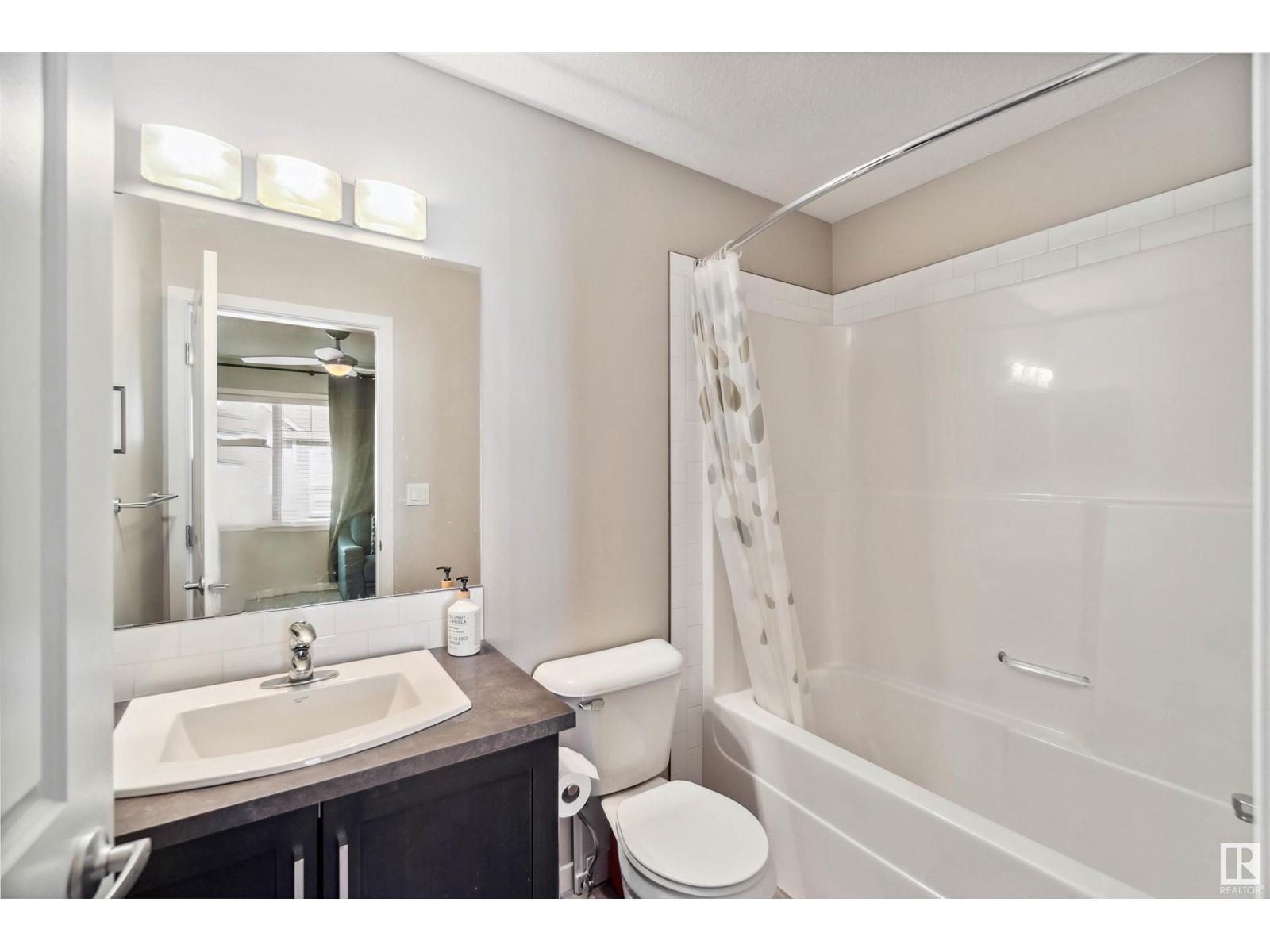 #4 320 Secord Bv Nw, Edmonton, Alberta  T5T 7E8 - Photo 23 - E4422422