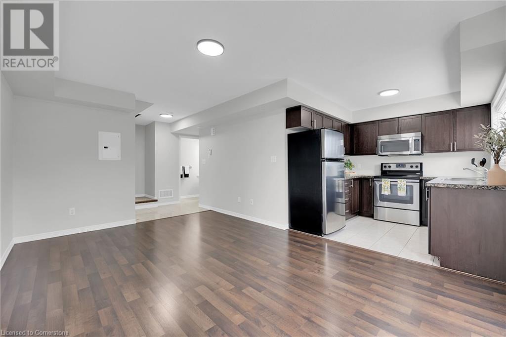 35 Hays Boulevard Unit# 11, Oakville, Ontario  L6H 0J1 - Photo 11 - 40736572