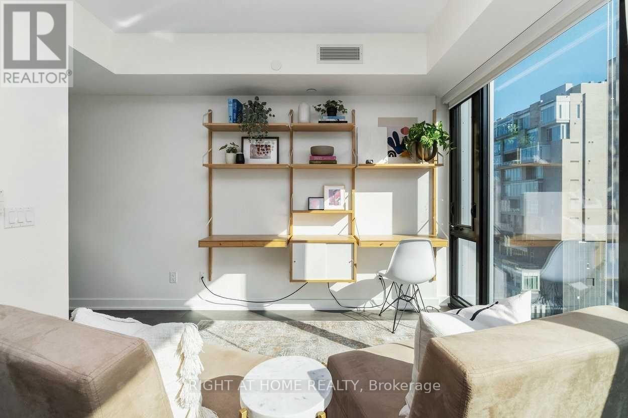 2406 - 188 Cumberland Street, Toronto (Annex), Ontario  M5R 0B6 - Photo 6 - C12191790