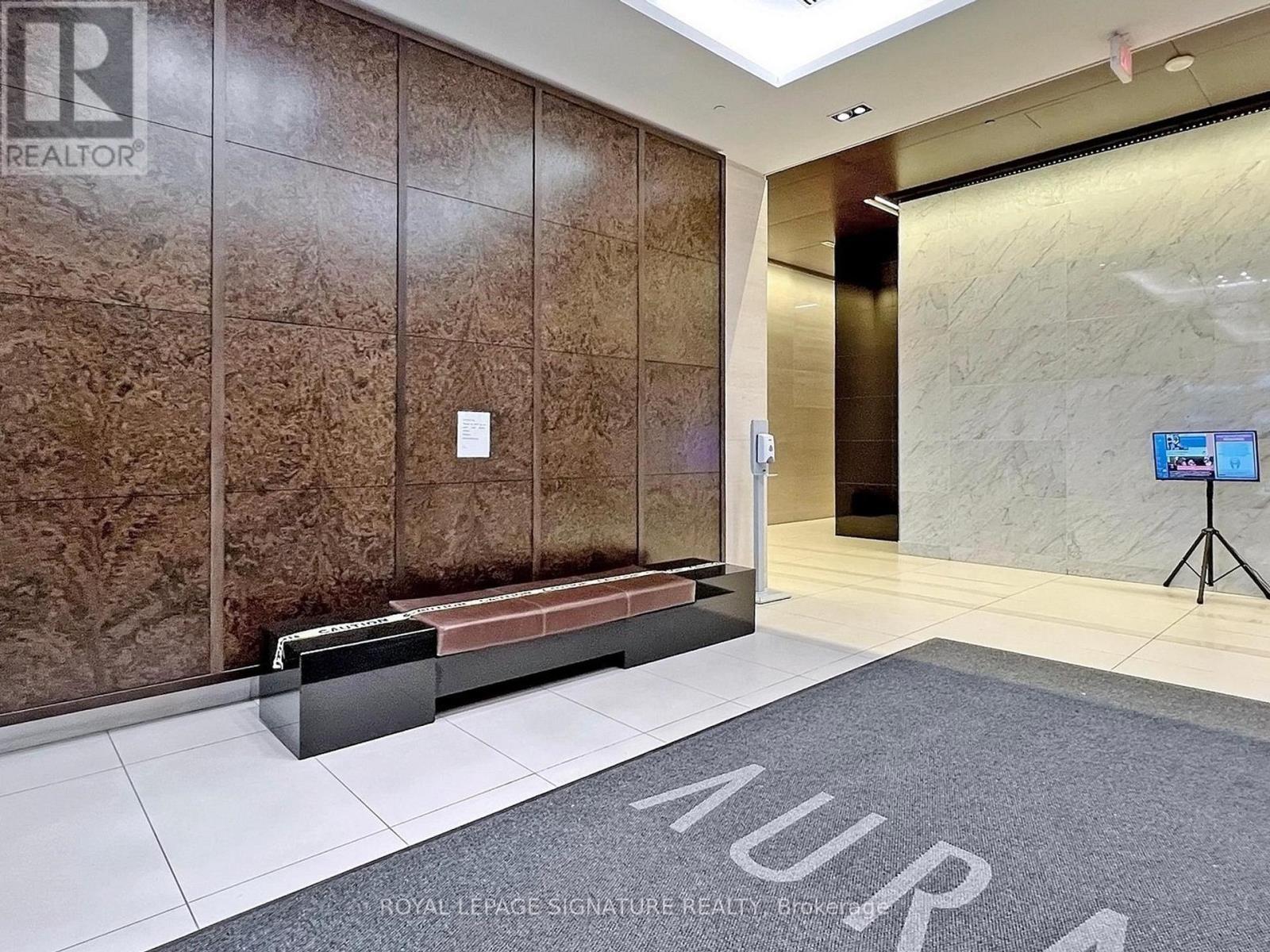 6404 - 388 Yonge Street, Toronto, Ontario  M5B 0A5 - Photo 4 - C12191809
