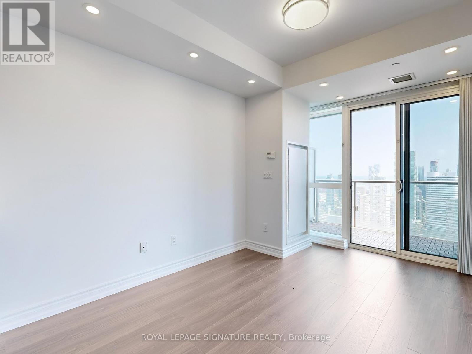 4509 - 386 Yonge Street, Toronto, Ontario  M5B 0A5 - Photo 7 - C12191935