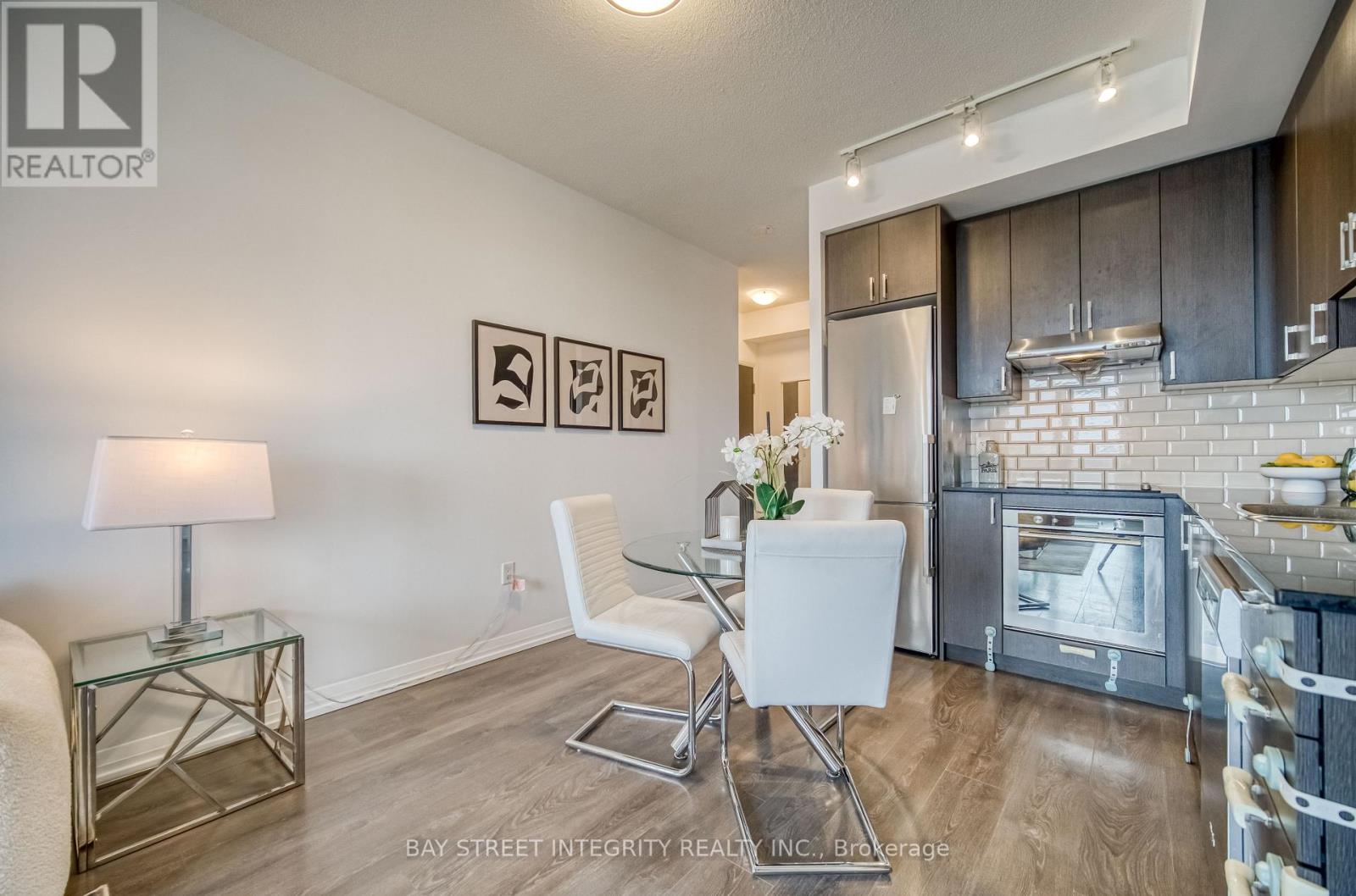 711 - 50 Ann O'reilly Road, Toronto (Henry Farm), Ontario  M2J 0C9 - Photo 8 - C12191943